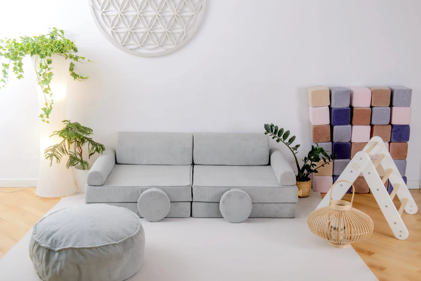 MeowBaby - Designer Cord Pouf für Kinder in Ziegelfarbe
