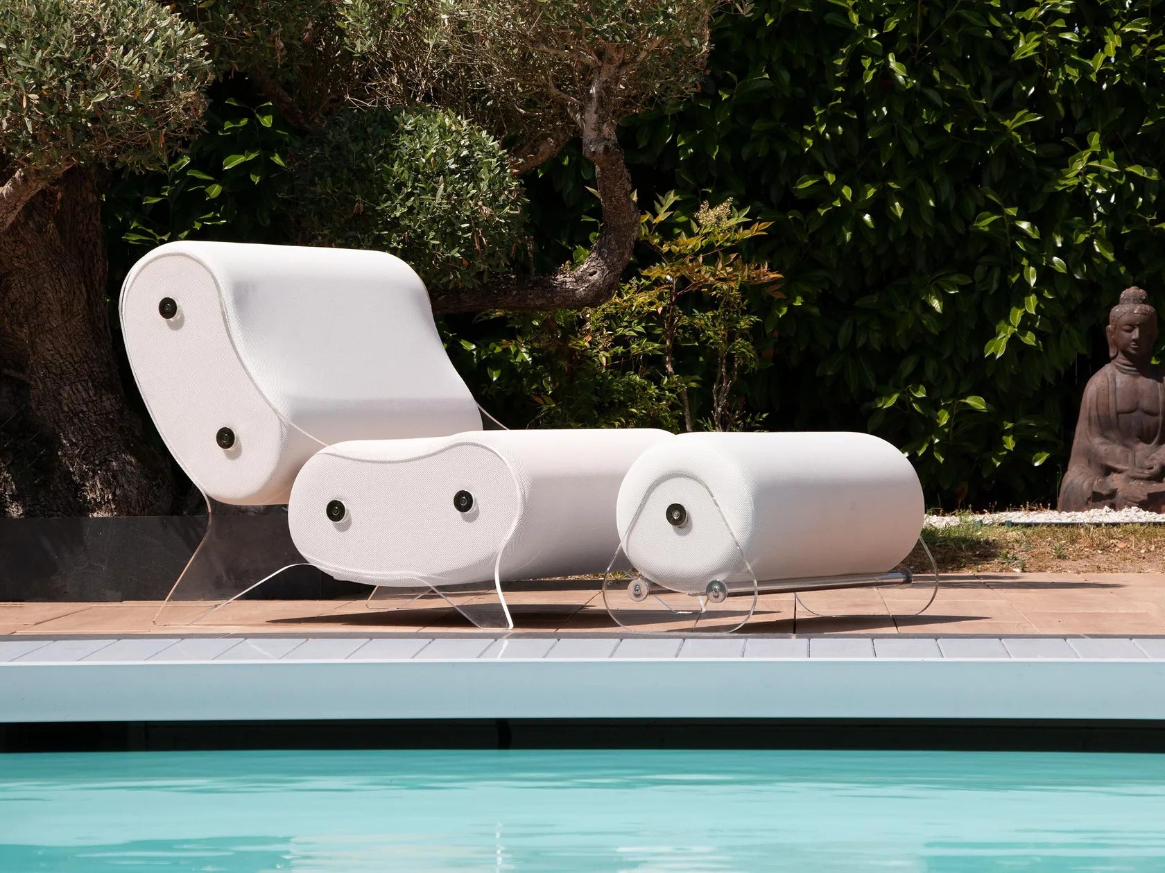 Kuumo - Outdoor Sessel mit Fußhocker MW06 White