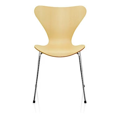 Fritz Hansen - Serie 7 3107 Stuhl Naturfurnier