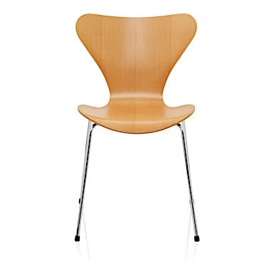 Fritz Hansen - Serie 7 3107 Stuhl Naturfurnier