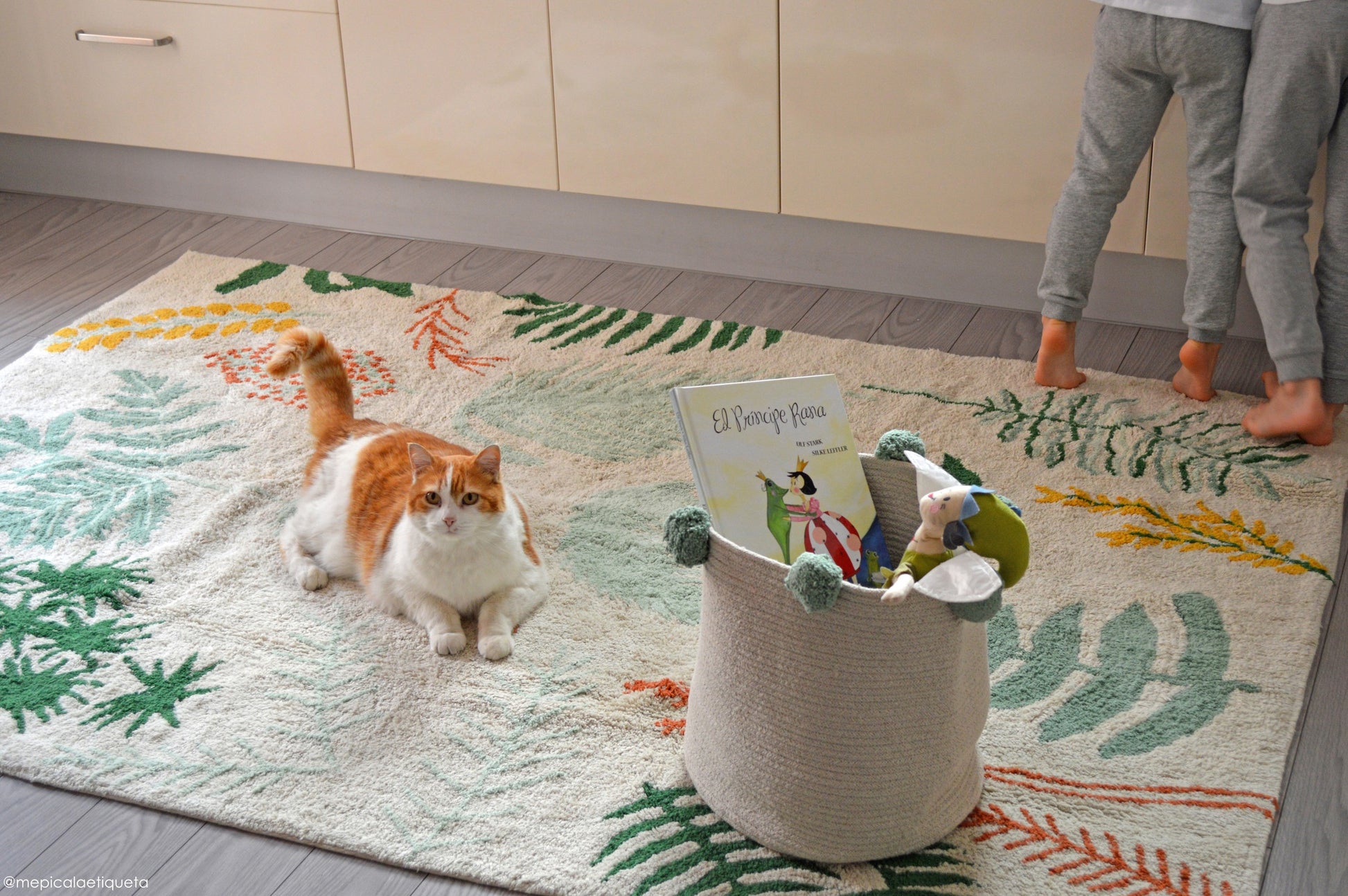 Washable Rug Botanic Plants, 140 x 200 cm